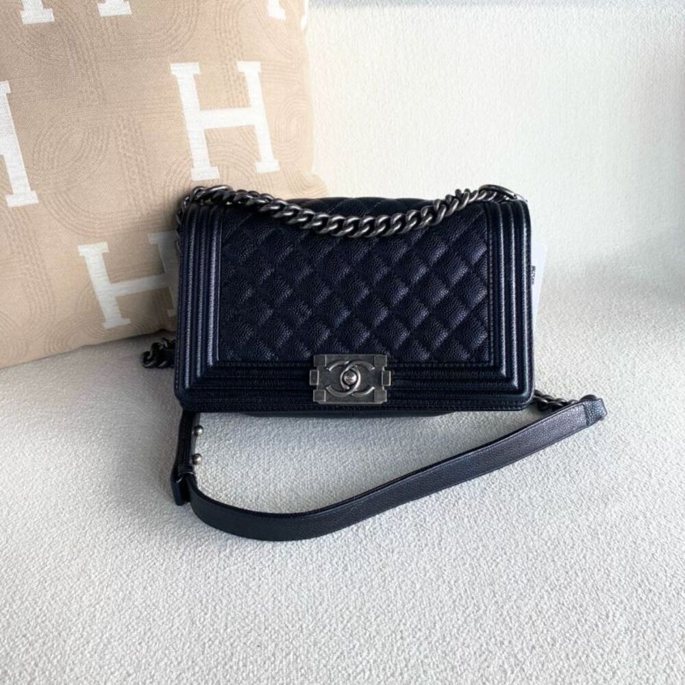 Chanel Women Pre-Loved Bag Very Good Condition